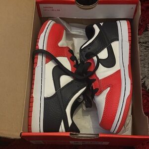 Nike Black and Red Athletic Shoes